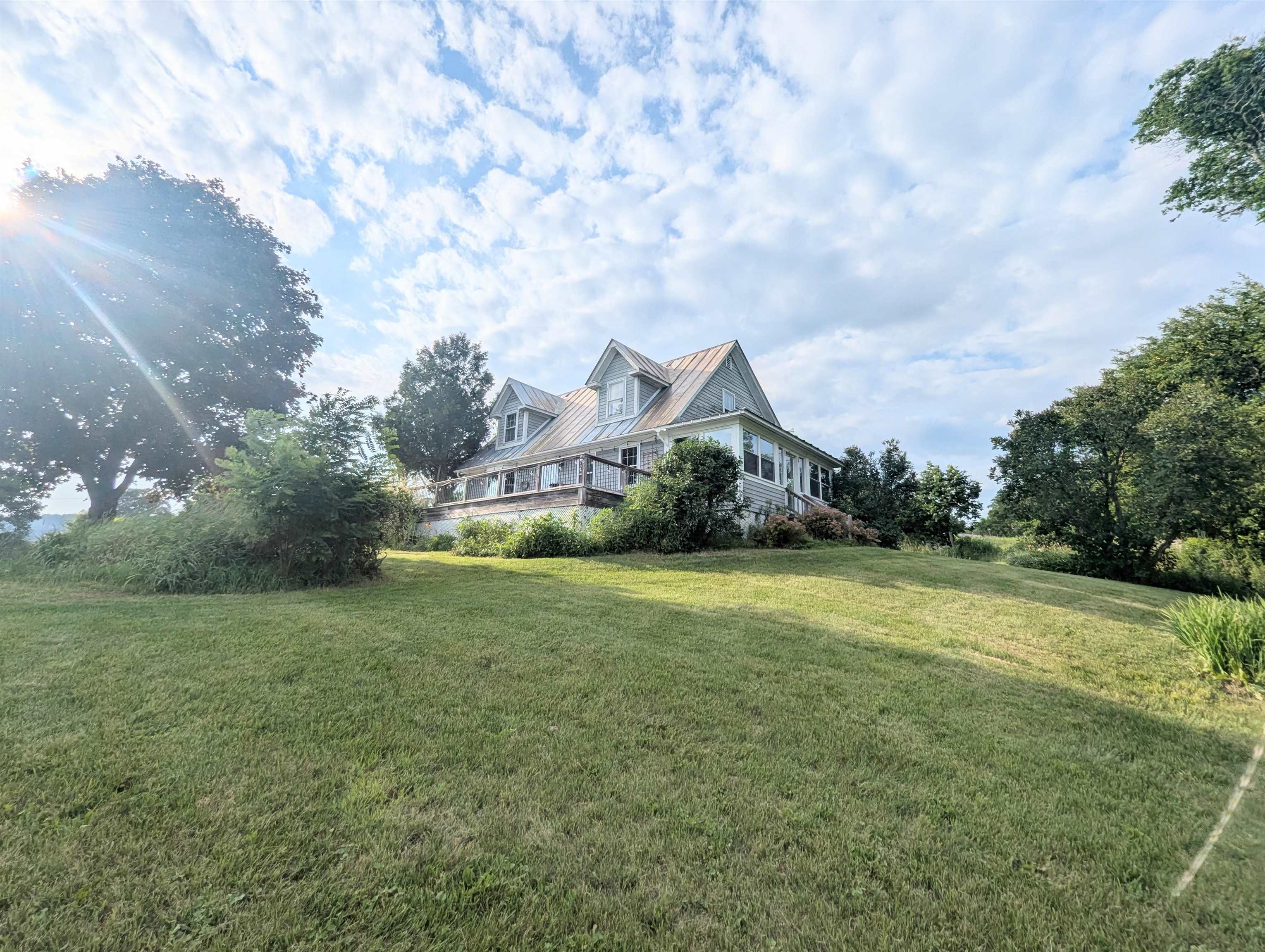 3954 West Barnet Road