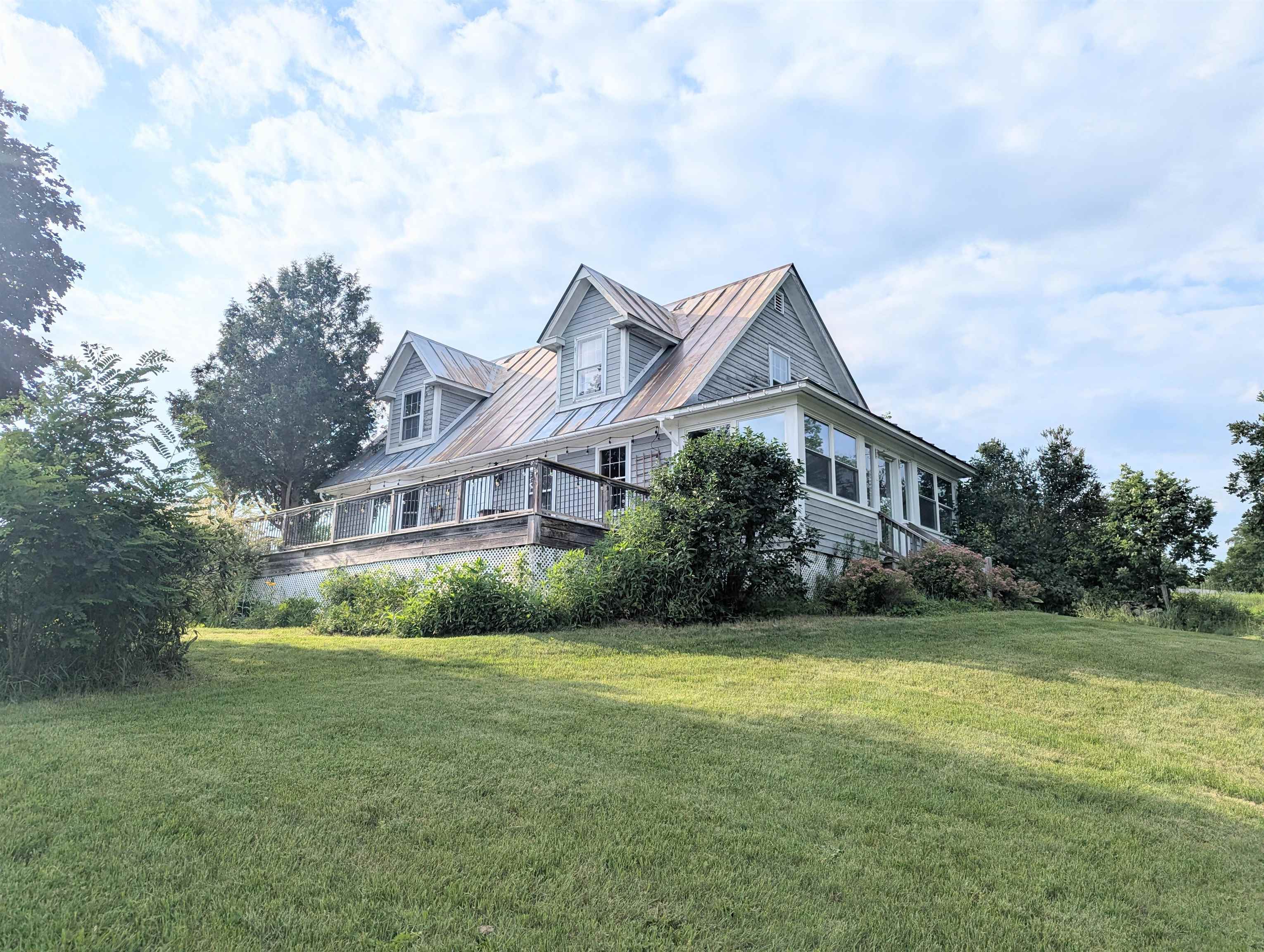 3954 West Barnet Road