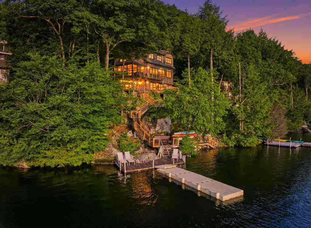 Photo of 7 Bay Point Lane, Sunapee, NH 03782 (MLS # 5101626)