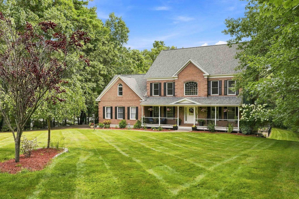 Photo of 17 McAfee Farm Road, Bedford, NH 03110 (MLS # 5107032)