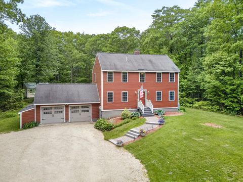 Photo of 141 Mitchell Road, Nottingham, NH 03290 (MLS # 5092154)
