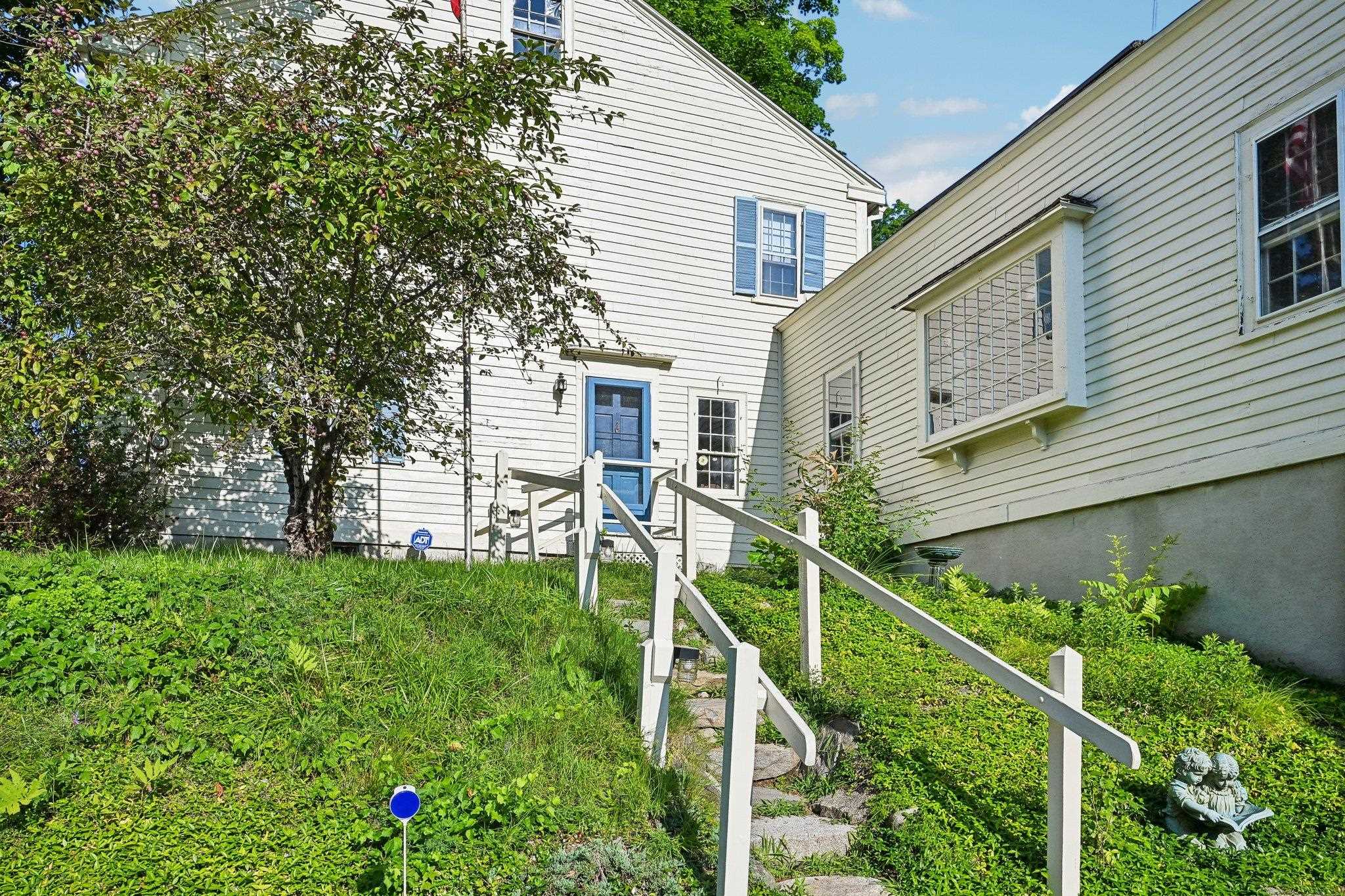 9 Academy Avenue