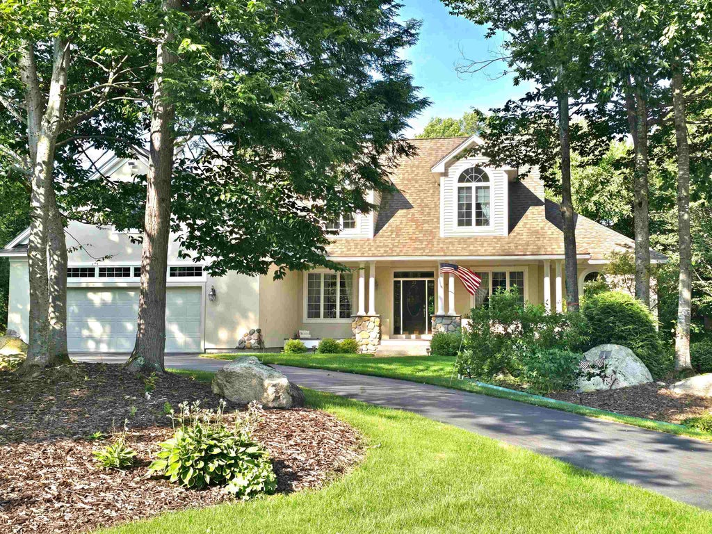 Photo of 22 Moat Lane, Hales Location, NH 03860 (MLS # 5101325)