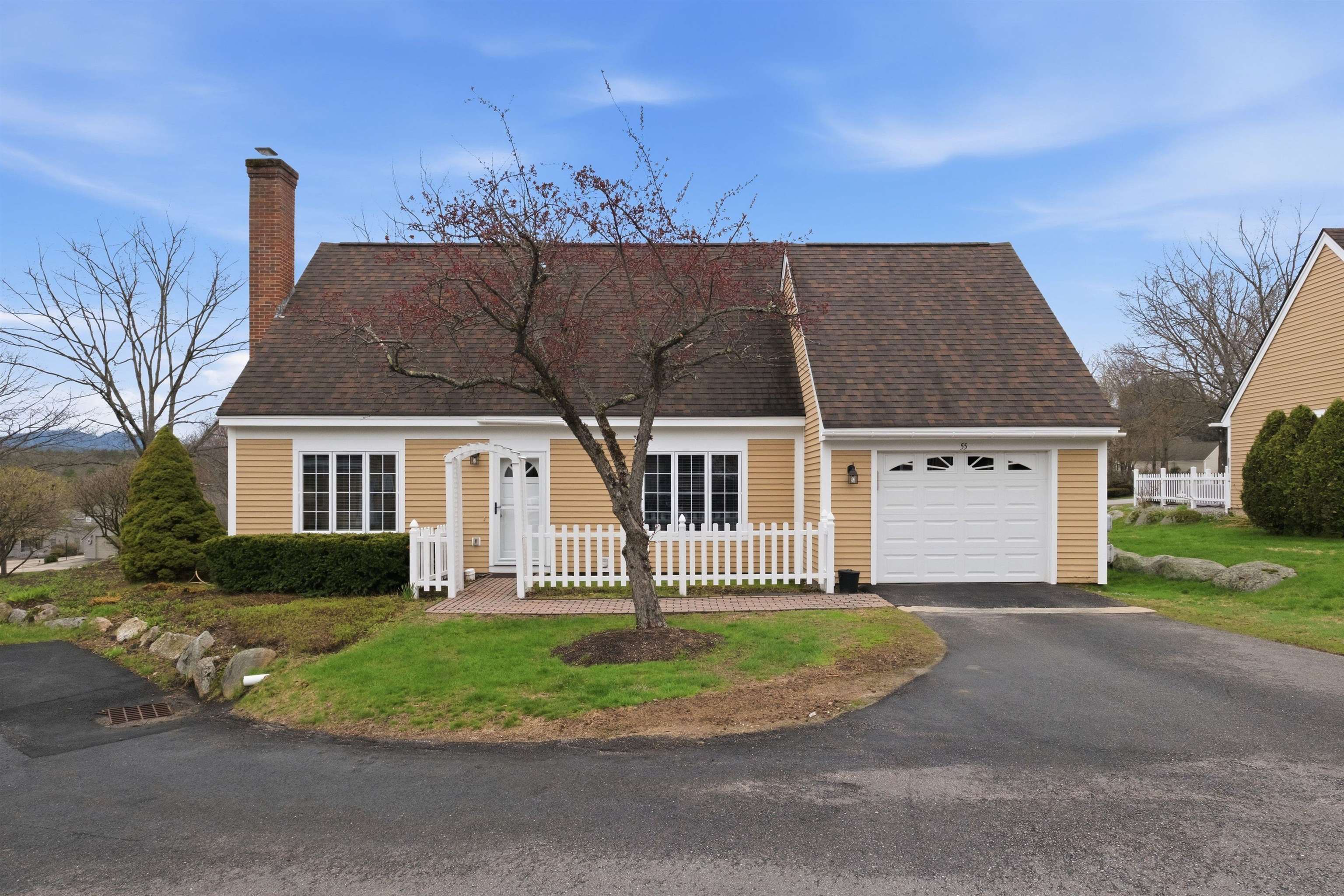 55 Garden Circle