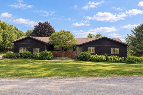 Photo of 64 Lakeview Extension, Derby, VT 05855 (MLS # 5114917)