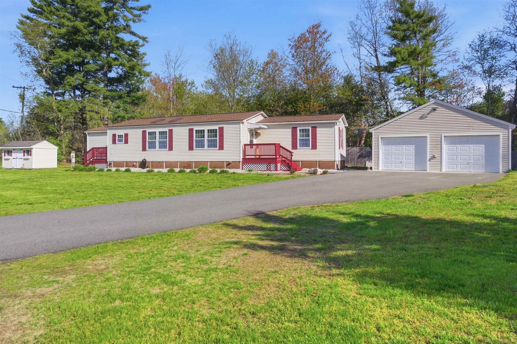 Photo of 21 Lilac Court, Raymond, NH 03077 (MLS # 5091125)