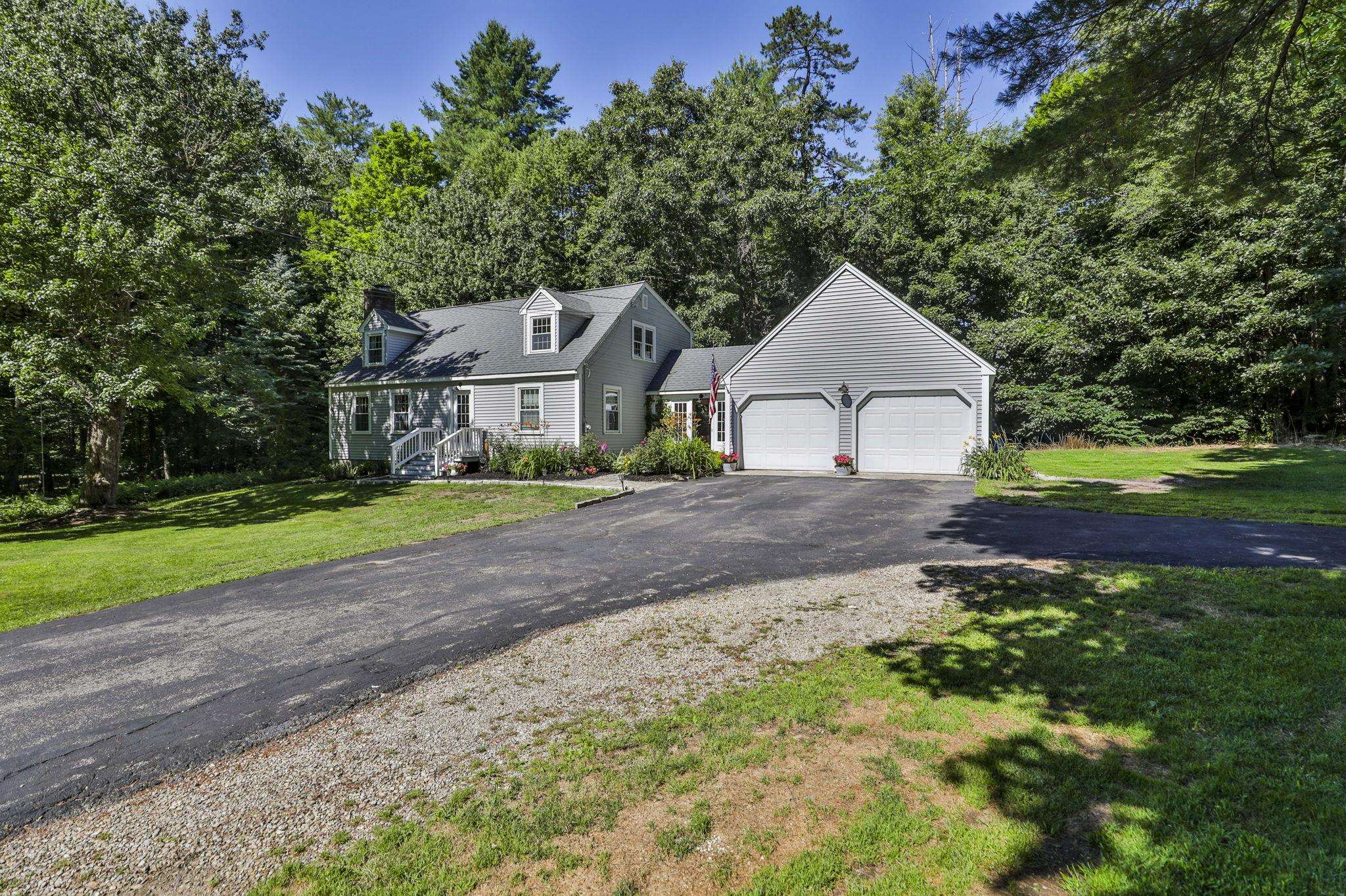 24 Beaver Brook Circle