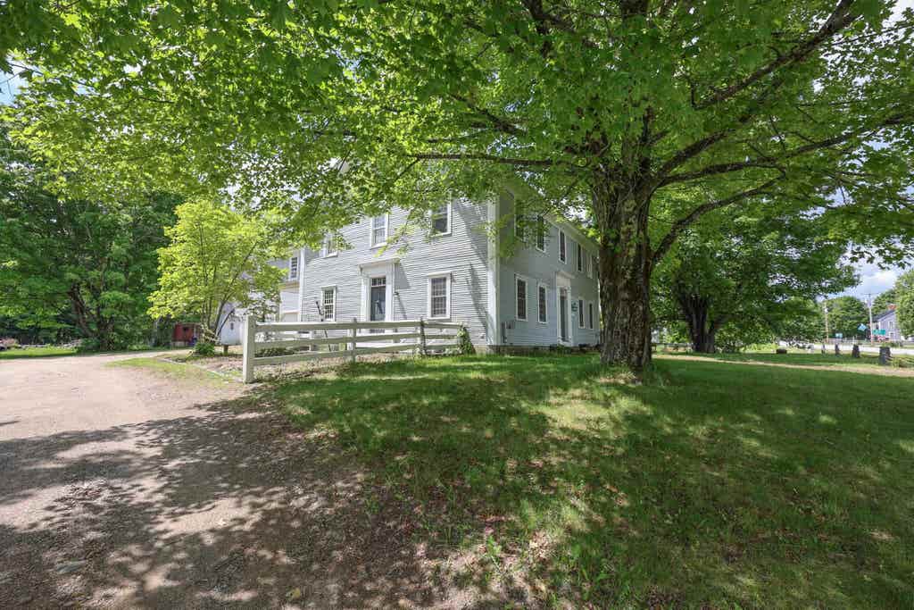 Photo of 24 Franklin Road, Salisbury, NH 03268 (MLS # 5094580)