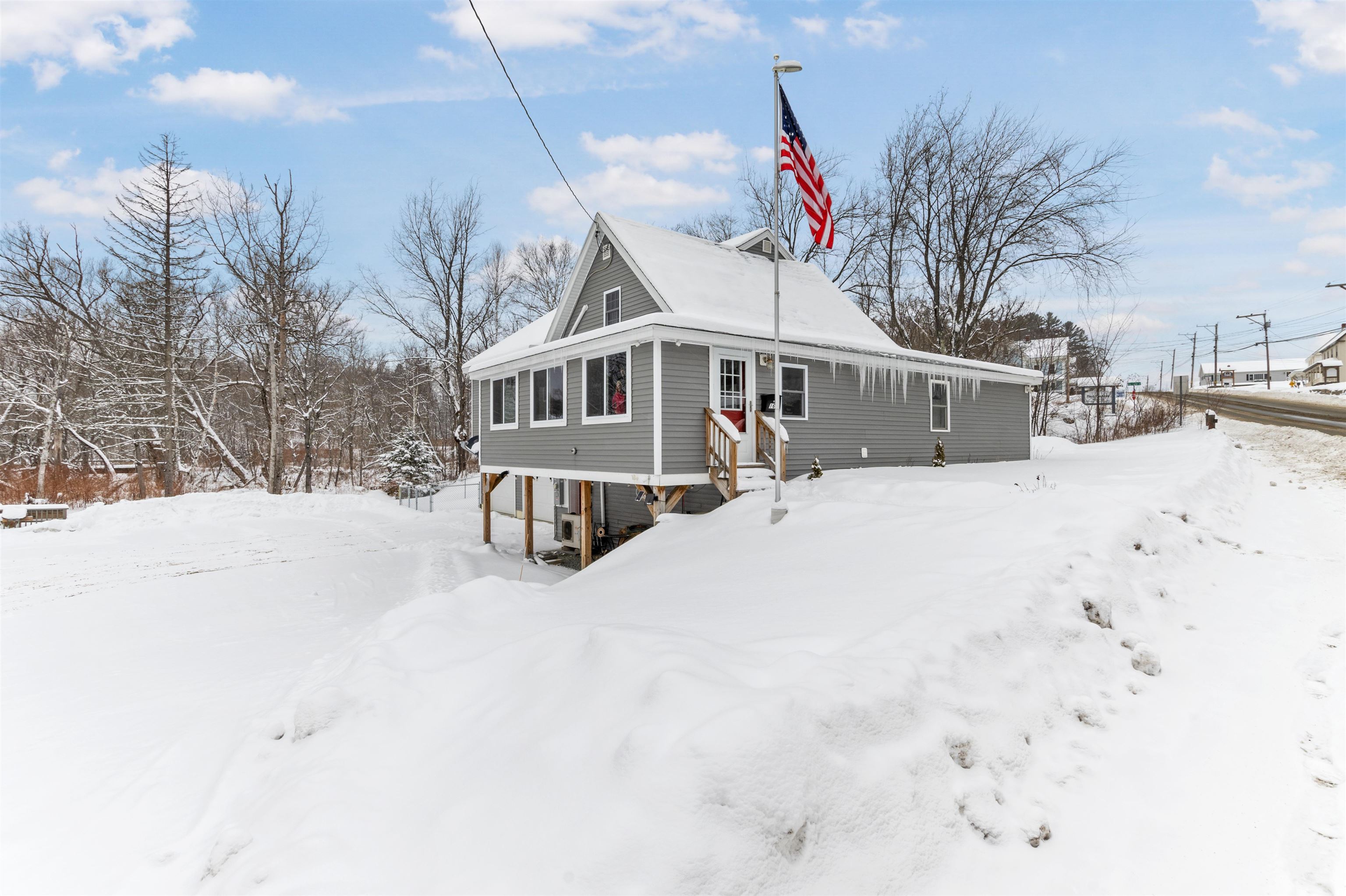 169 Main Street - Photo 4