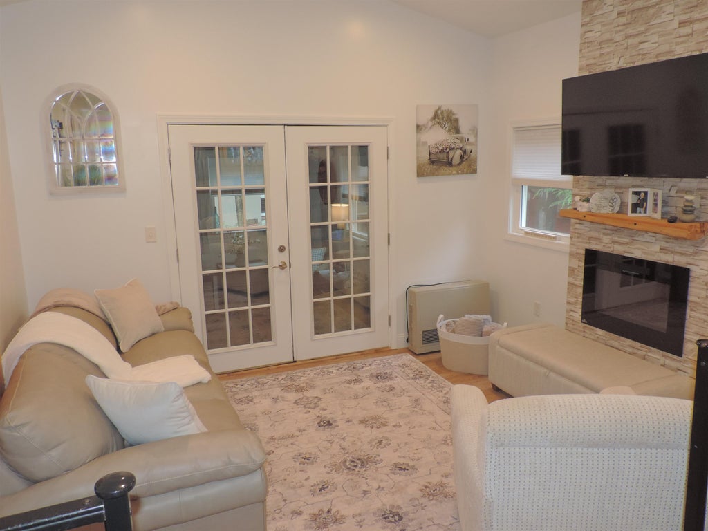 Photo of 39 Plantation Way, Fitzwilliam, NH 03447 (MLS # 5102837)