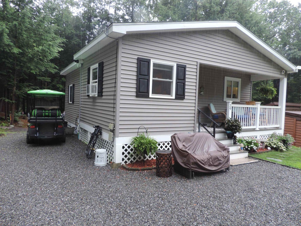 Photo of 39 Plantation Way, Fitzwilliam, NH 03447 (MLS # 5102837)