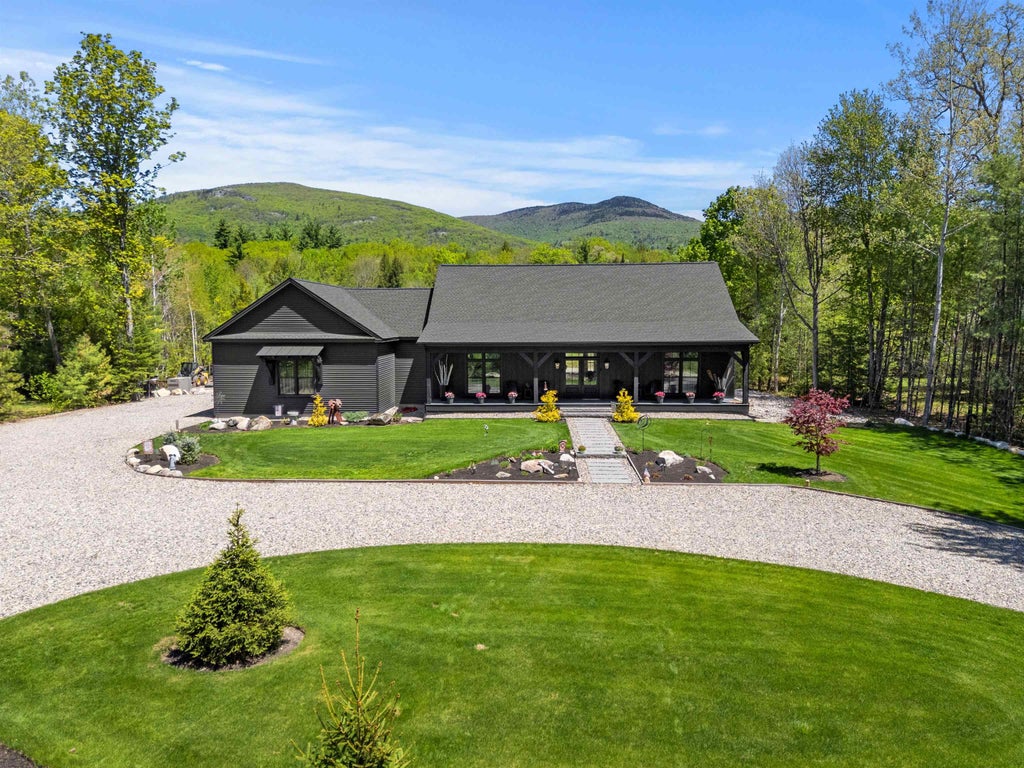 Photo of 21 Mountain Shadows Road, Tuftonboro, NH 03816 (MLS # 5090925)