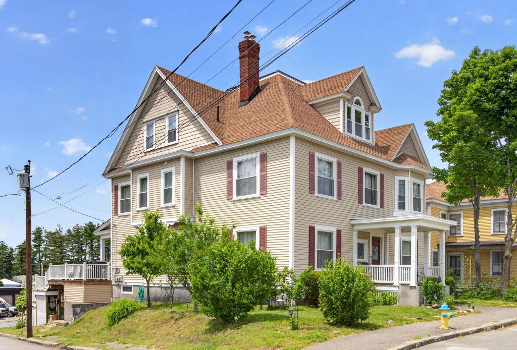 Photo of 20 Abbott Street, Nashua, NH 03064 (MLS # 5092872)