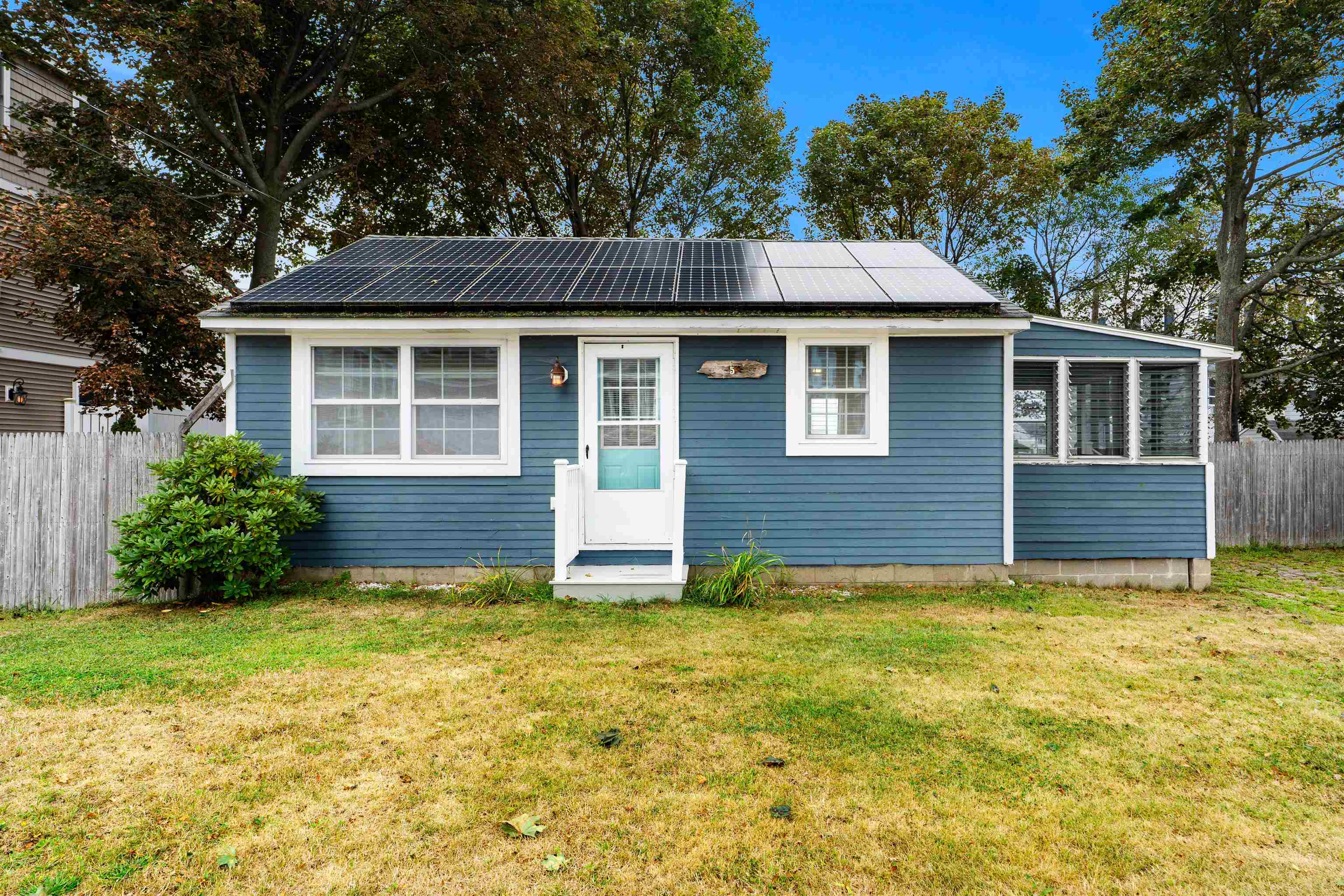 5 Thorwald Avenue