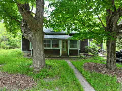 Photo of 1519 Delong Road, Cornwall, VT 05753 (MLS # 5094308)