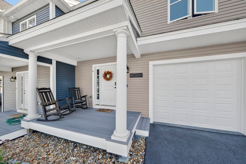 Photo of 4 Autumn Lane, Raymond, NH 03077 (MLS # 5110359)