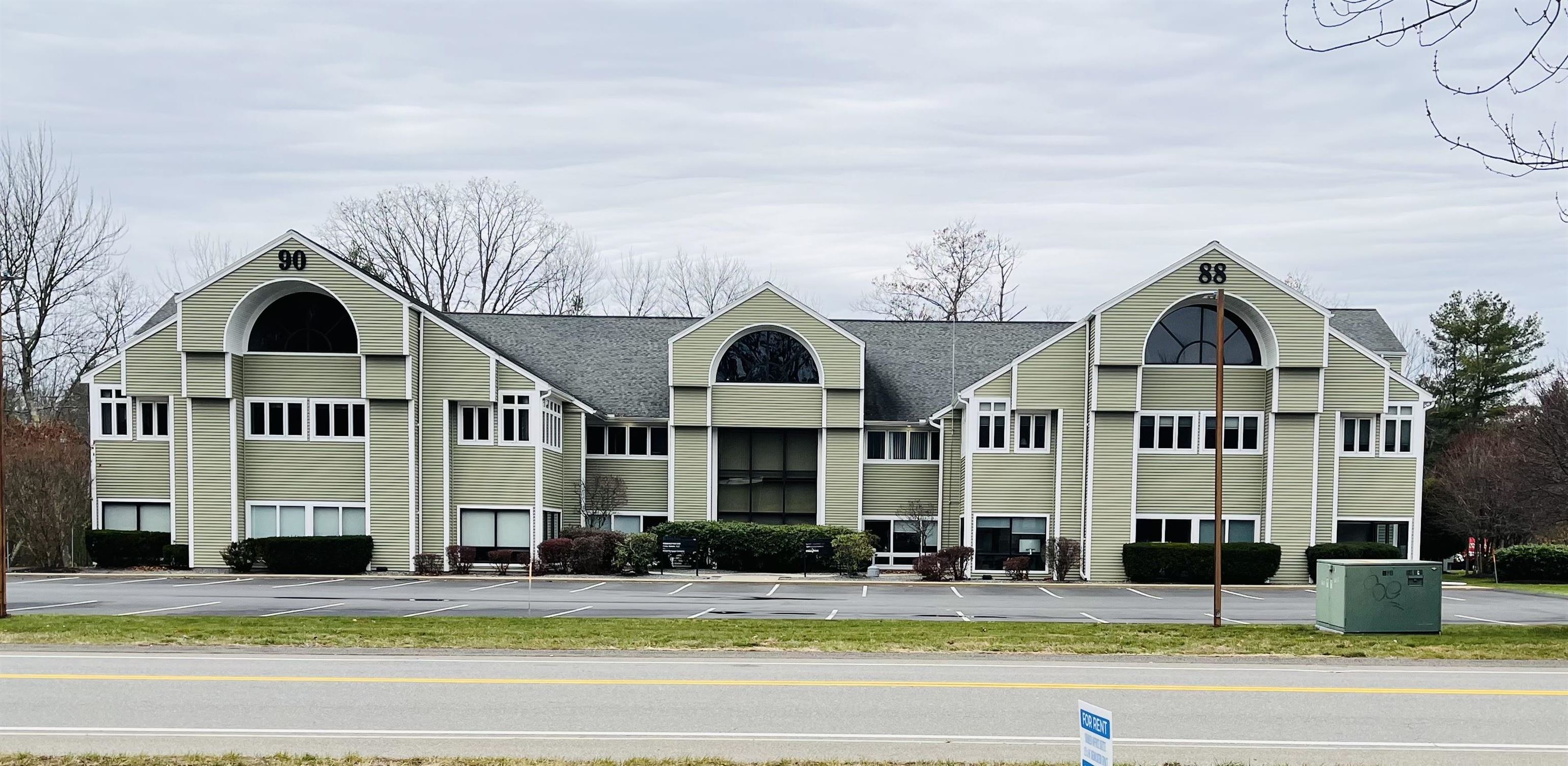 90 Stiles Road 202
