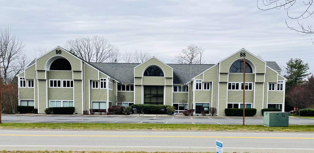 Photo of 90 Stiles Road #202, Salem, NH 03079 (MLS # 5073222)