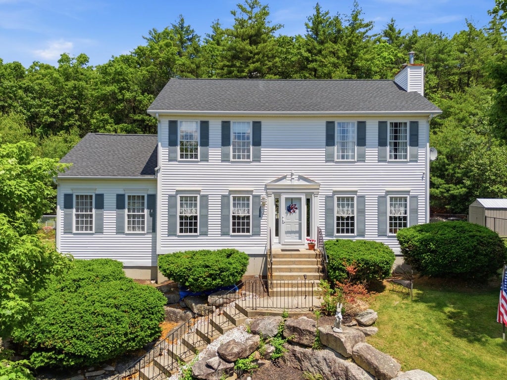Photo of 80 Rosegate Farm Drive, Manchester, NH 03109 (MLS # 5094762)