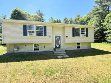 94 Hill Road Alstead NH 03602