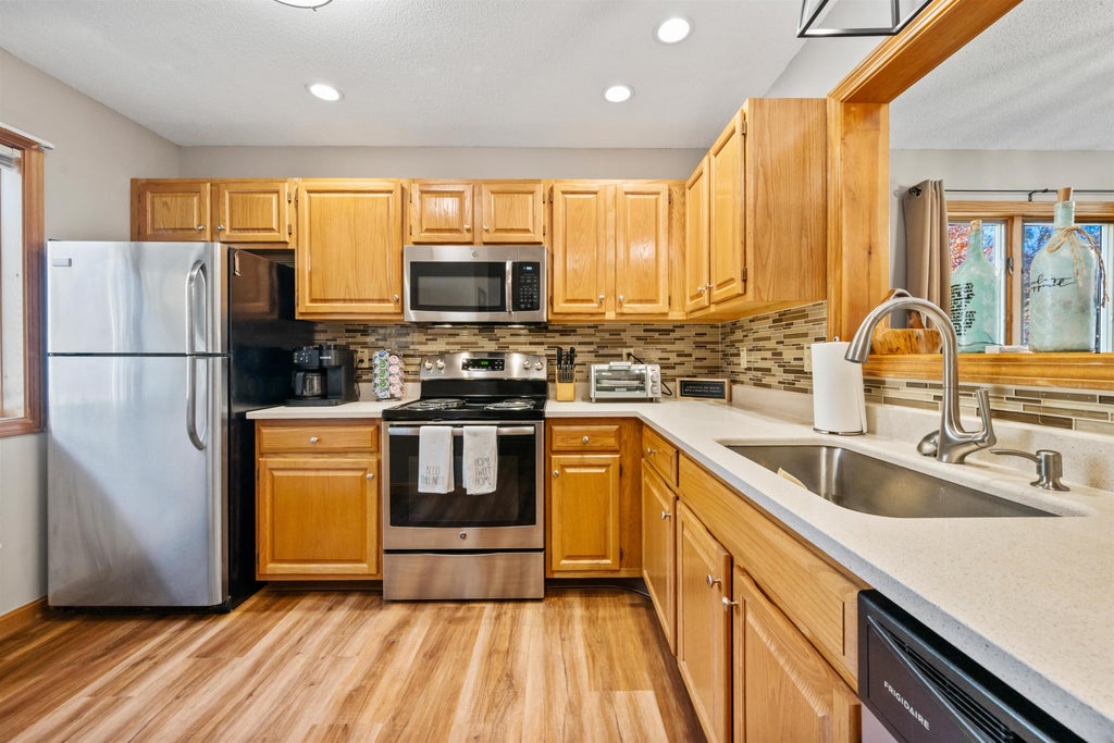 Photo of 77 Northbrook Circle #E37, Conway, NH 03860 (MLS # 5115703)