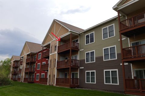 Photo of 287 Mascoma Street #305, Lebanon, NH 03766 (MLS # 5091824)