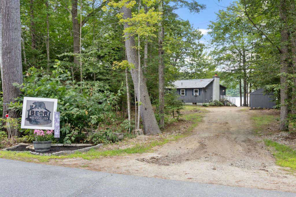 Photo of 162 Varney Road, Barnstead, NH 03225 (MLS # 5103809)