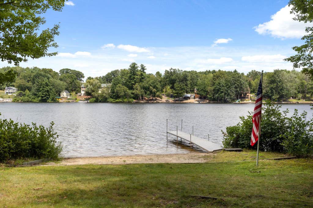 Photo of 162 Varney Road, Barnstead, NH 03225 (MLS # 5103809)