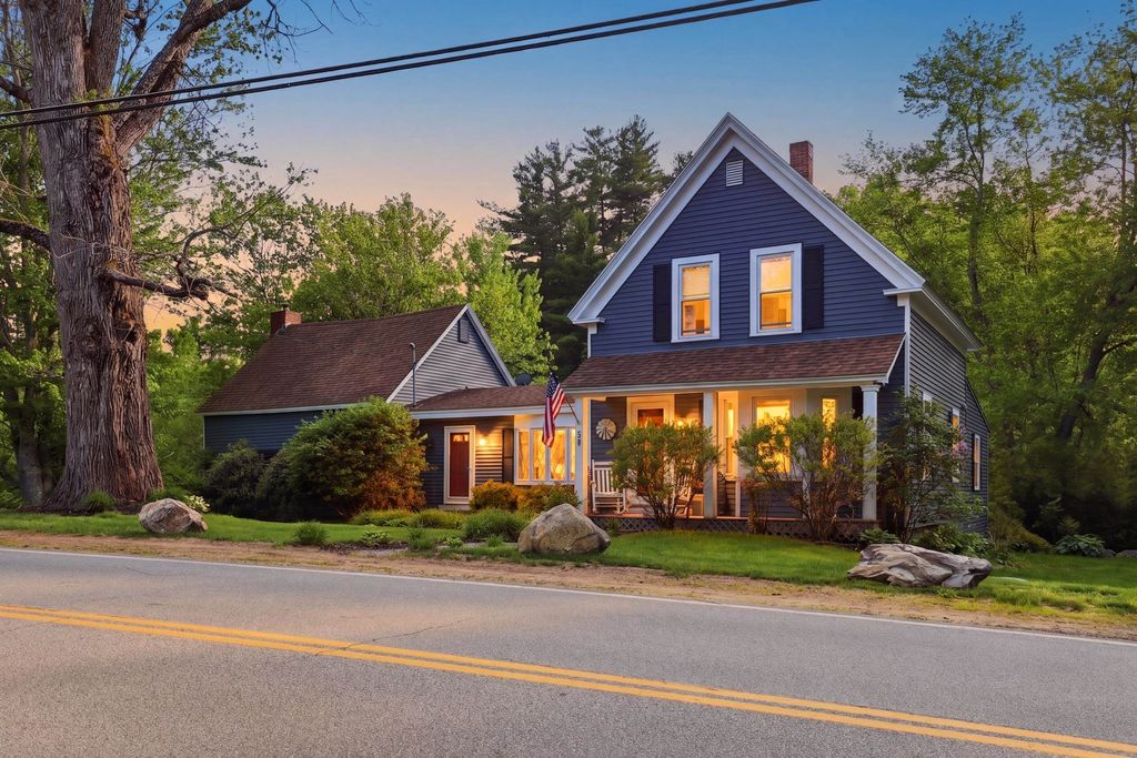 Photo of 53 Sandown Road, Fremont, NH 03044 (MLS # 5091403)