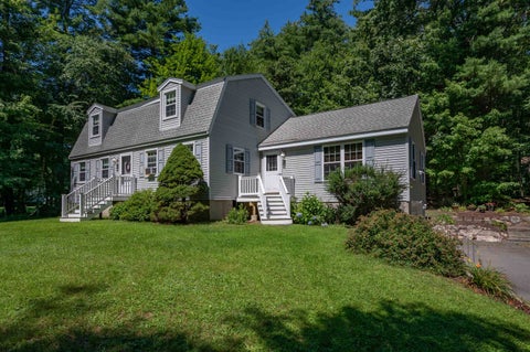 Photo of 6 Merlin Place, Londonderry, NH 03053 (MLS # 5103622)