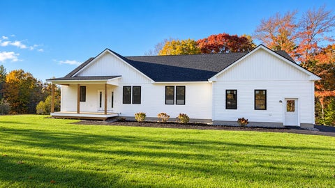 Photo of 105 Route 129, Loudon, NH 03307 (MLS # 5115619)