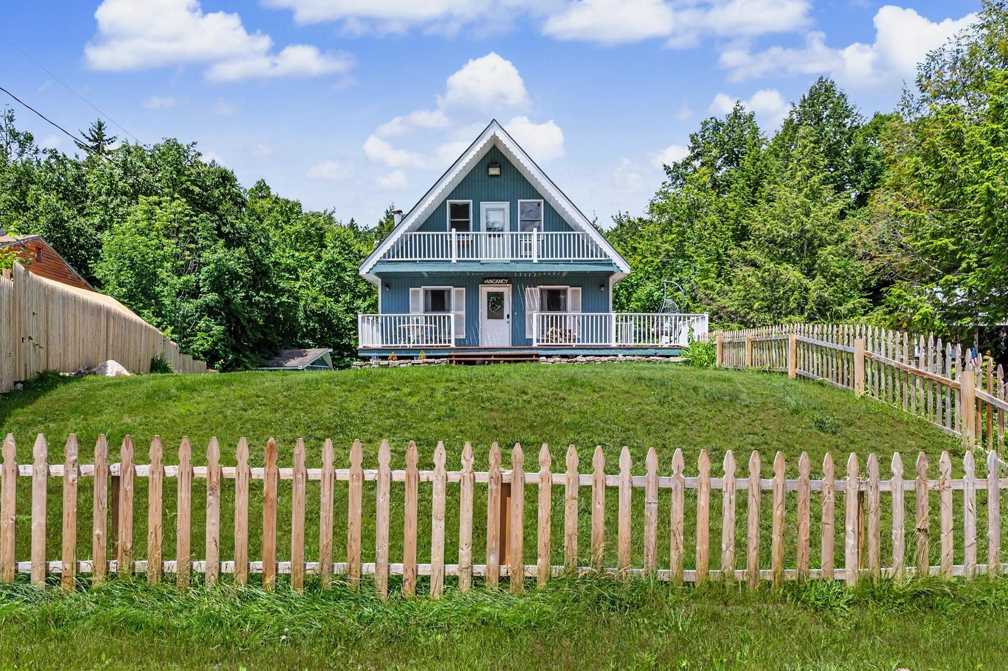 2194 Valley Road