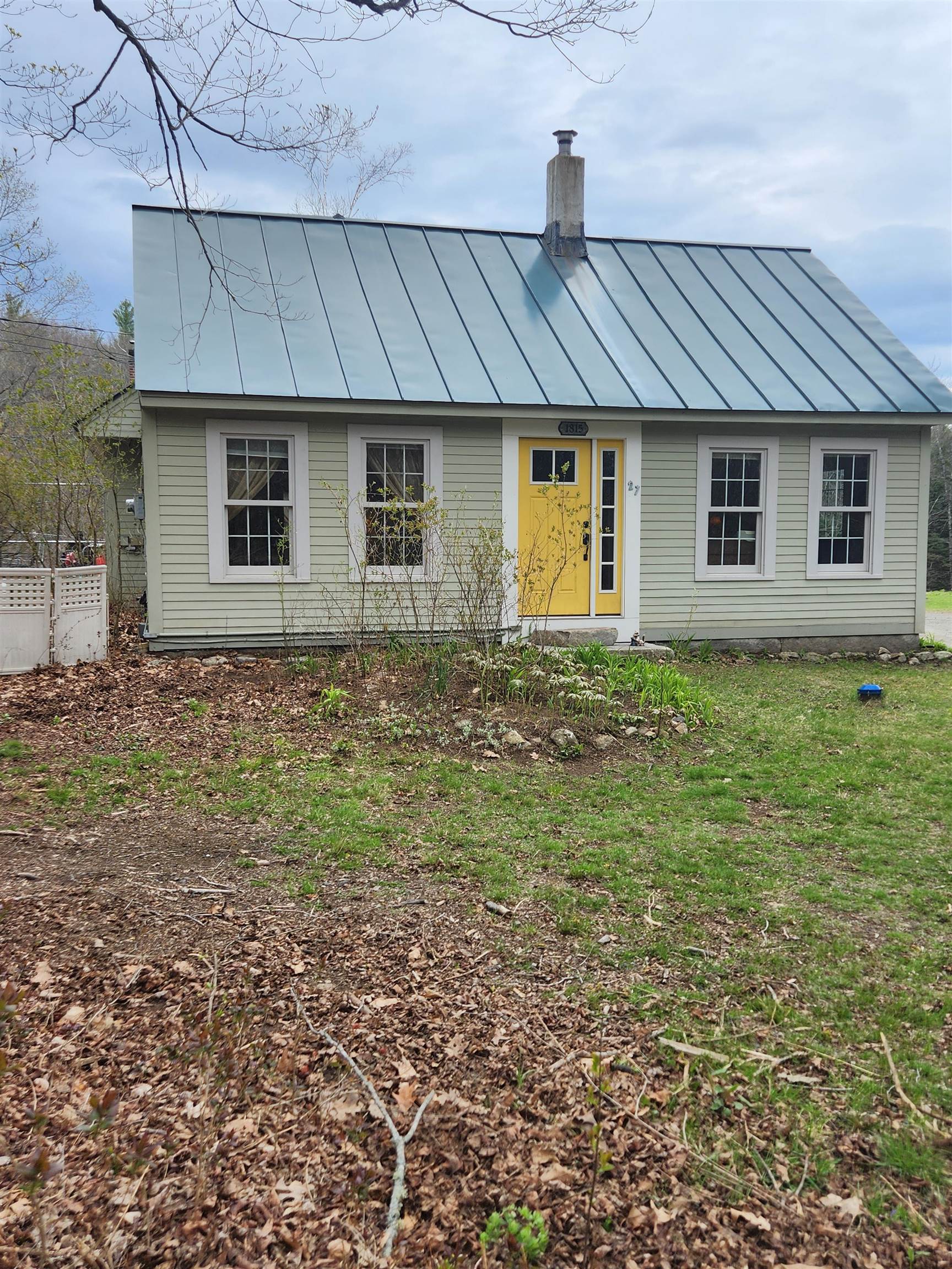 27 Bear Pond Road