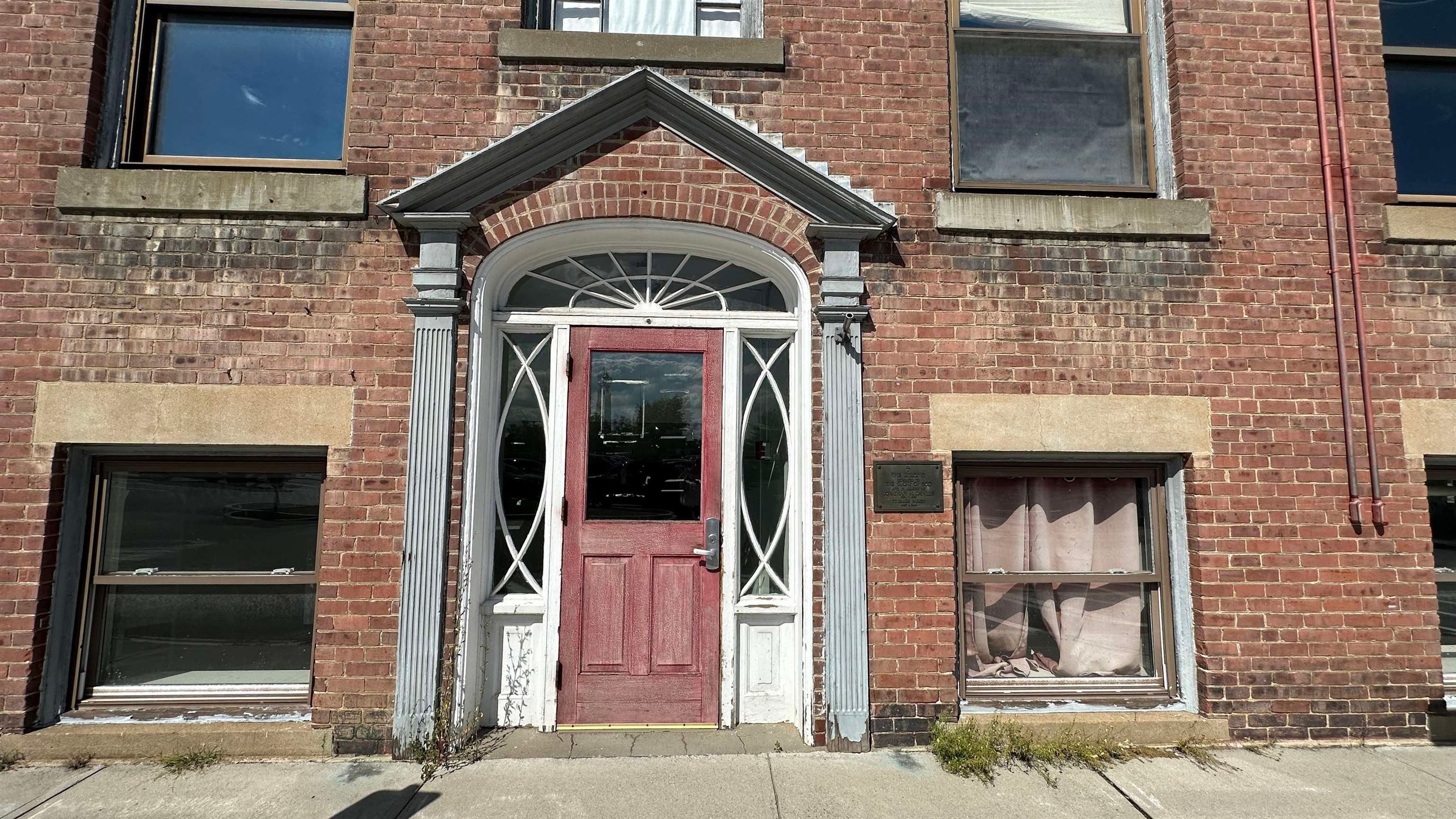 17-19 Federal Street