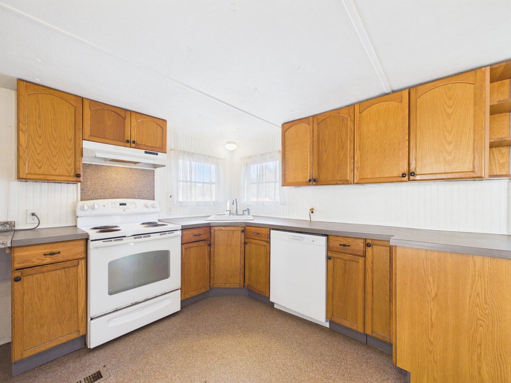 Photo of 35 Schult Street, Keene, NH 03431 (MLS # 5115952)