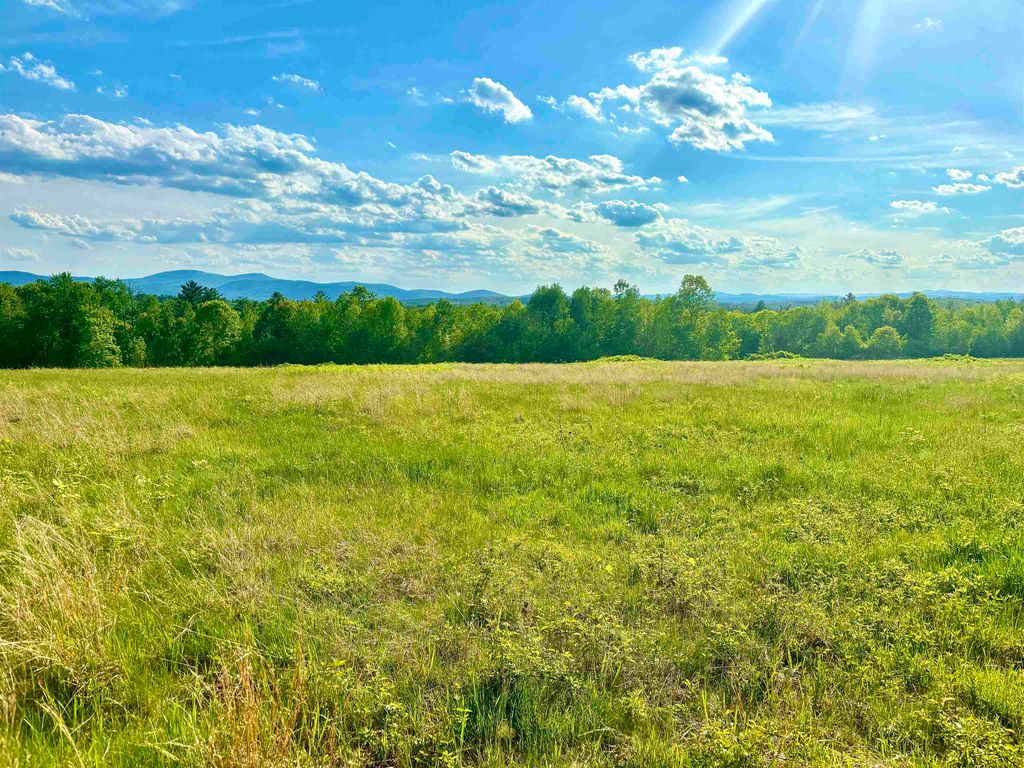 Photo of 580 Pine Hill Road #Lot A, Wolfeboro, NH 03894 (MLS # 5091787)