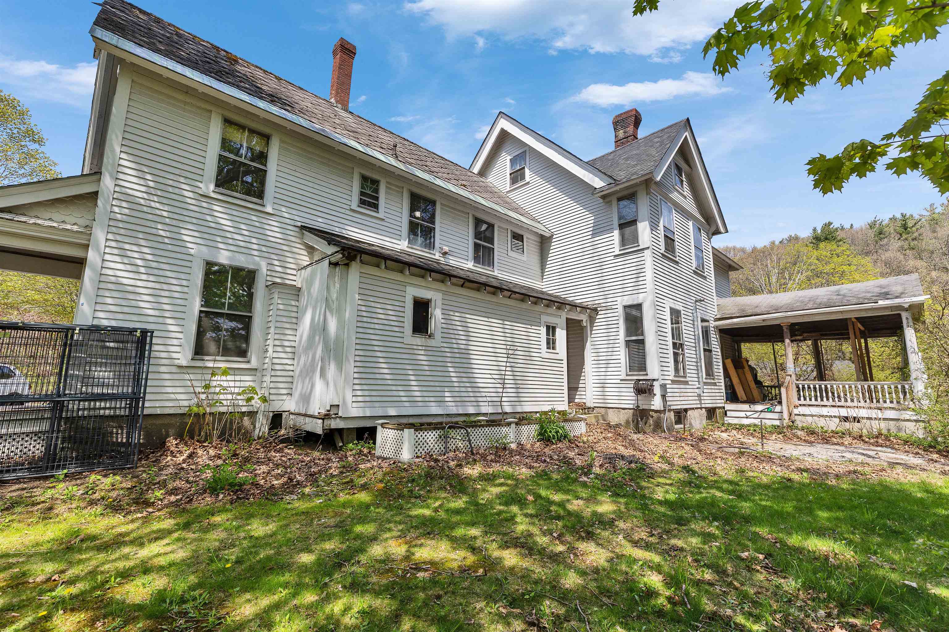 24 Maple Street