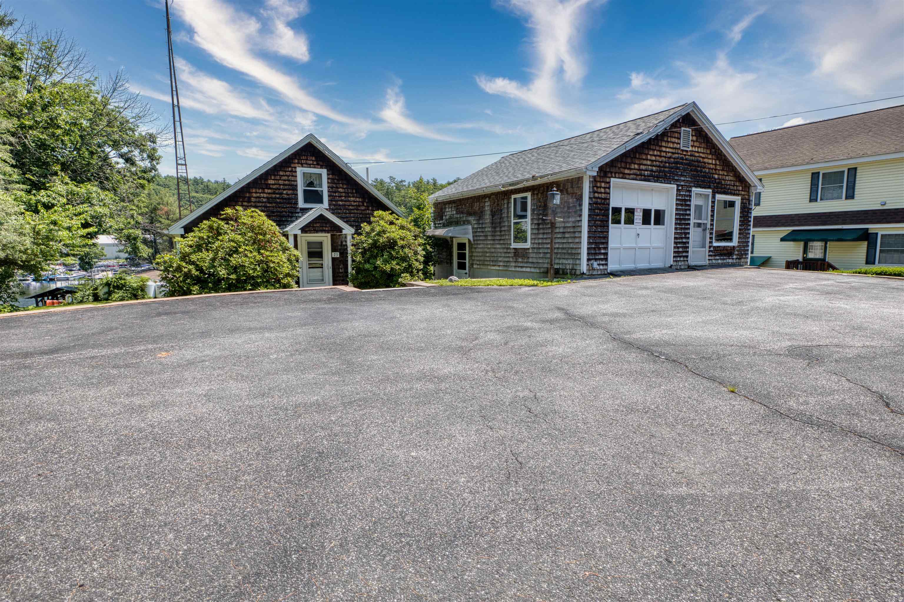 23 Riverlake Street