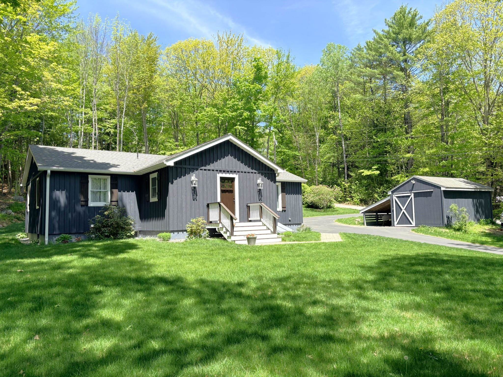 143 Seven Pines Road