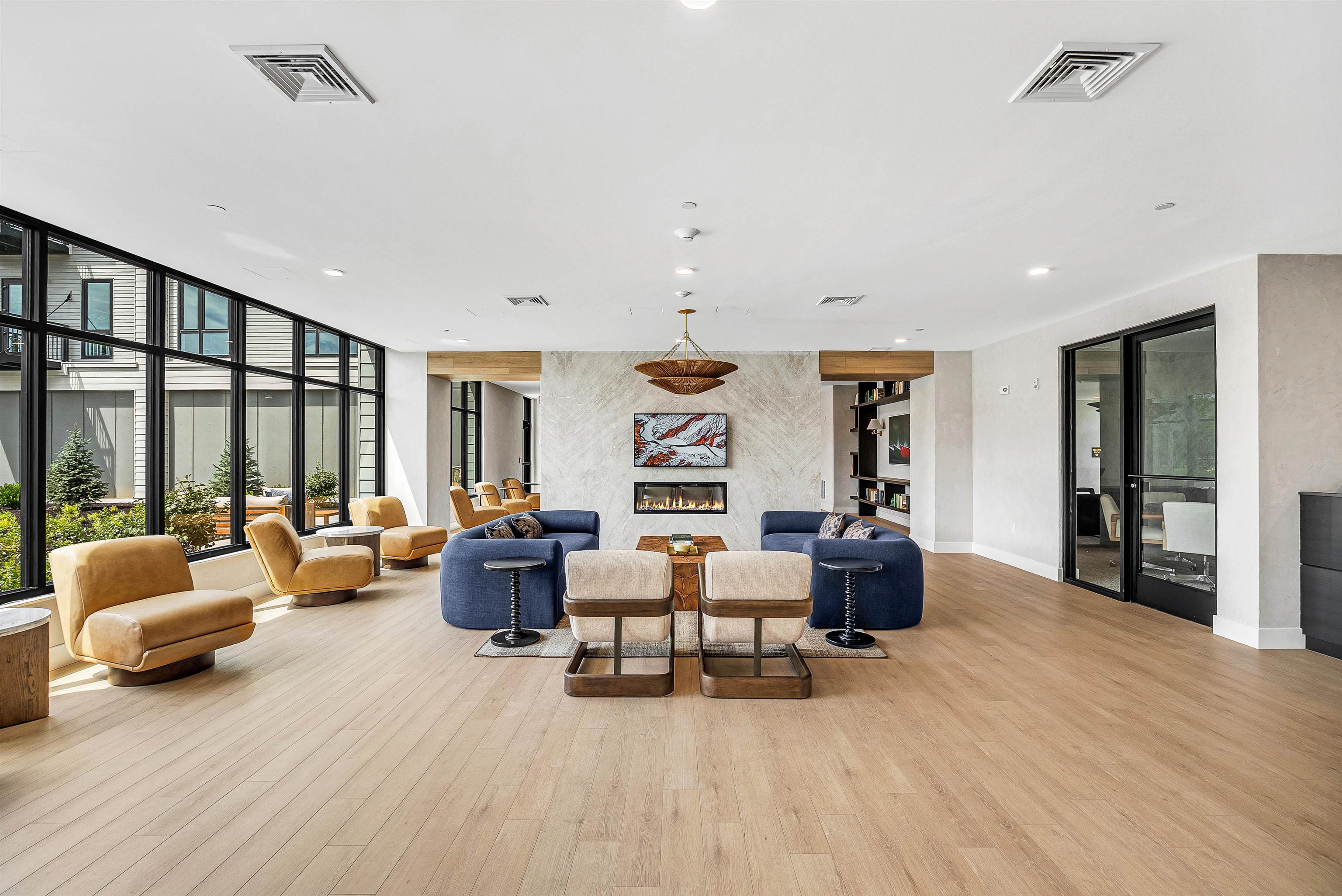 80 Constitution Avenue 406