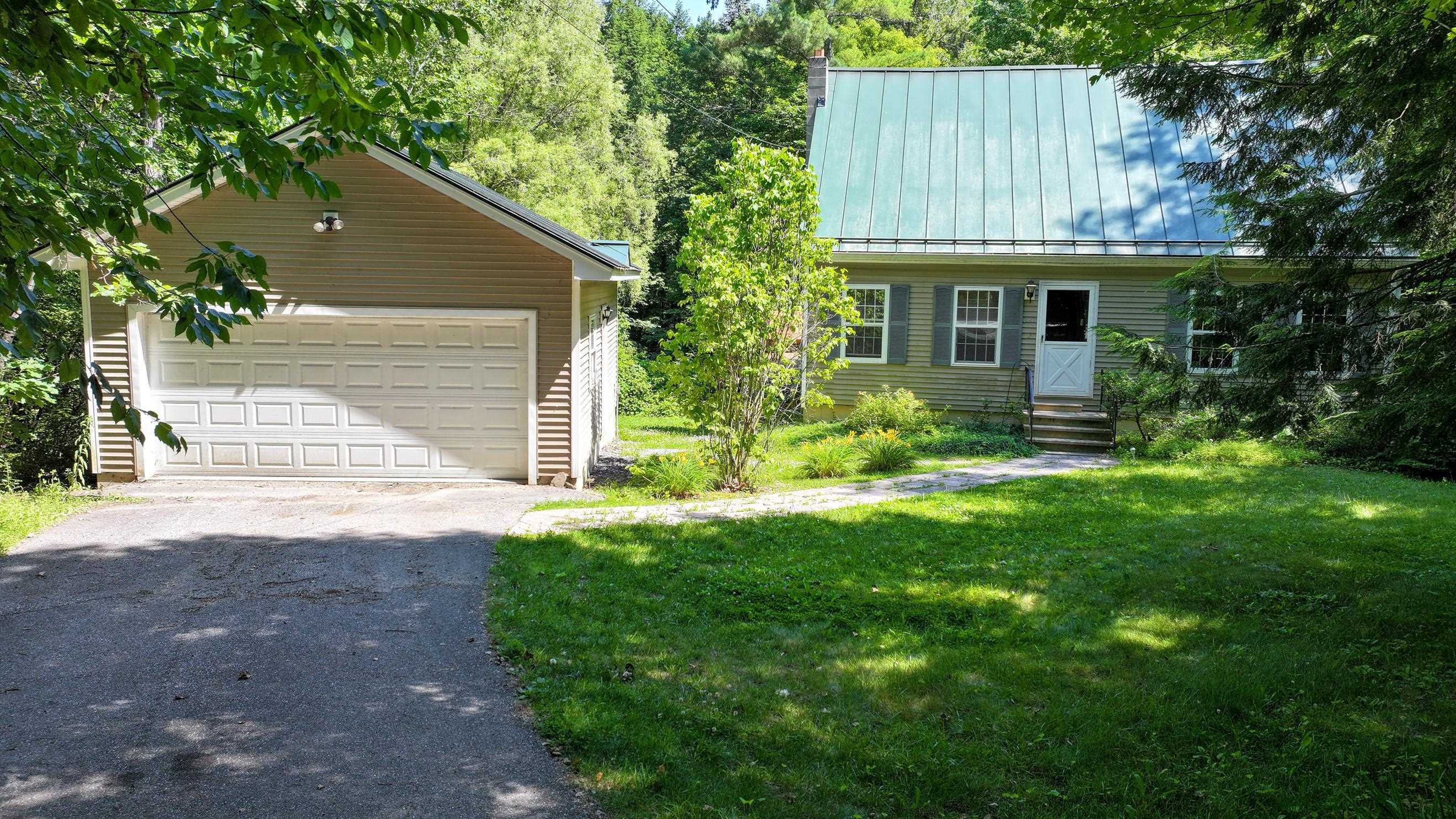 221 Steeplewood Lane