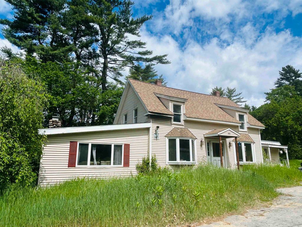 Photo of 32 East Lull Place, New Boston, NH 03070 (MLS # 5092311)