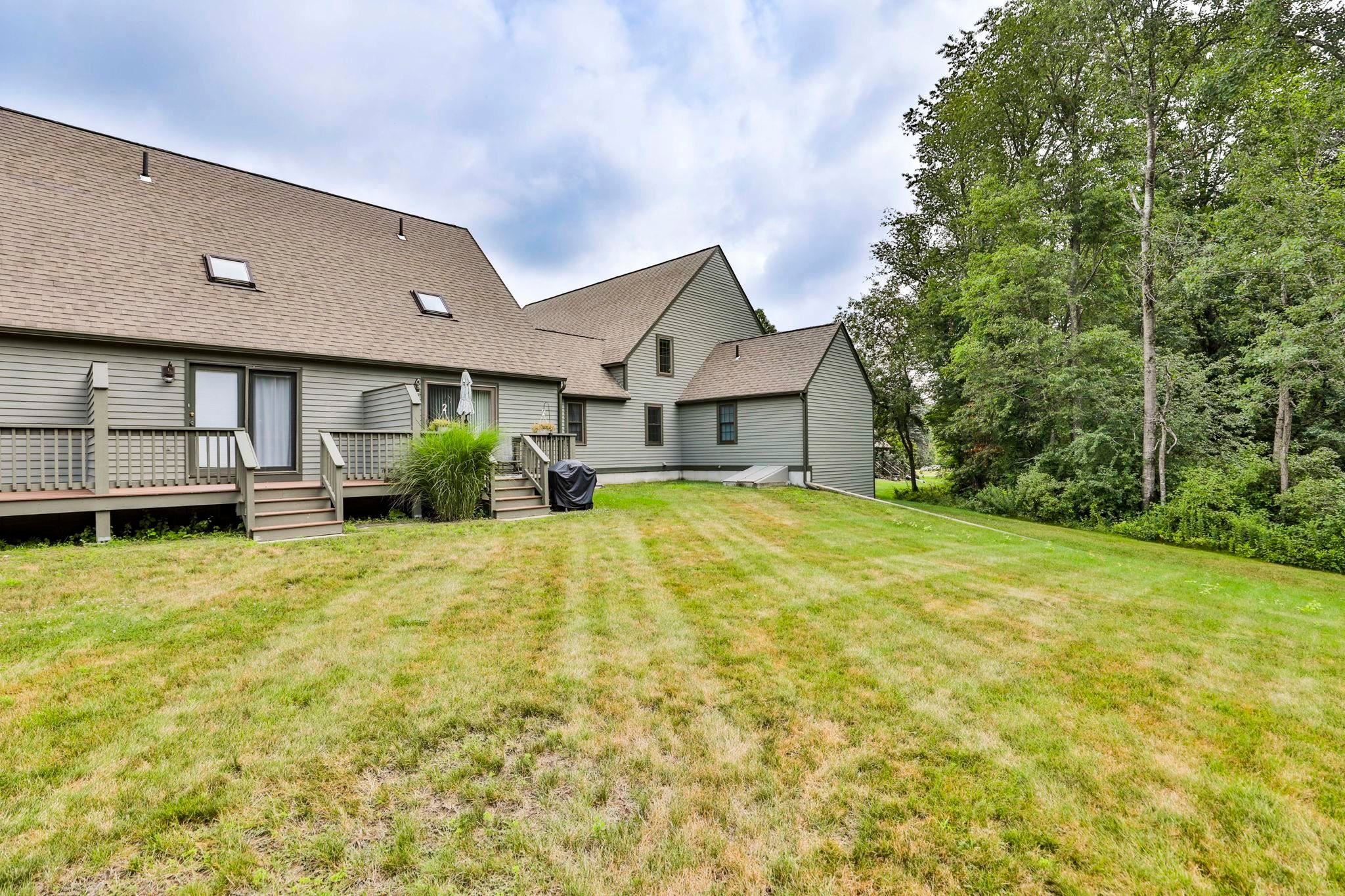 26 Montrose Drive 26
