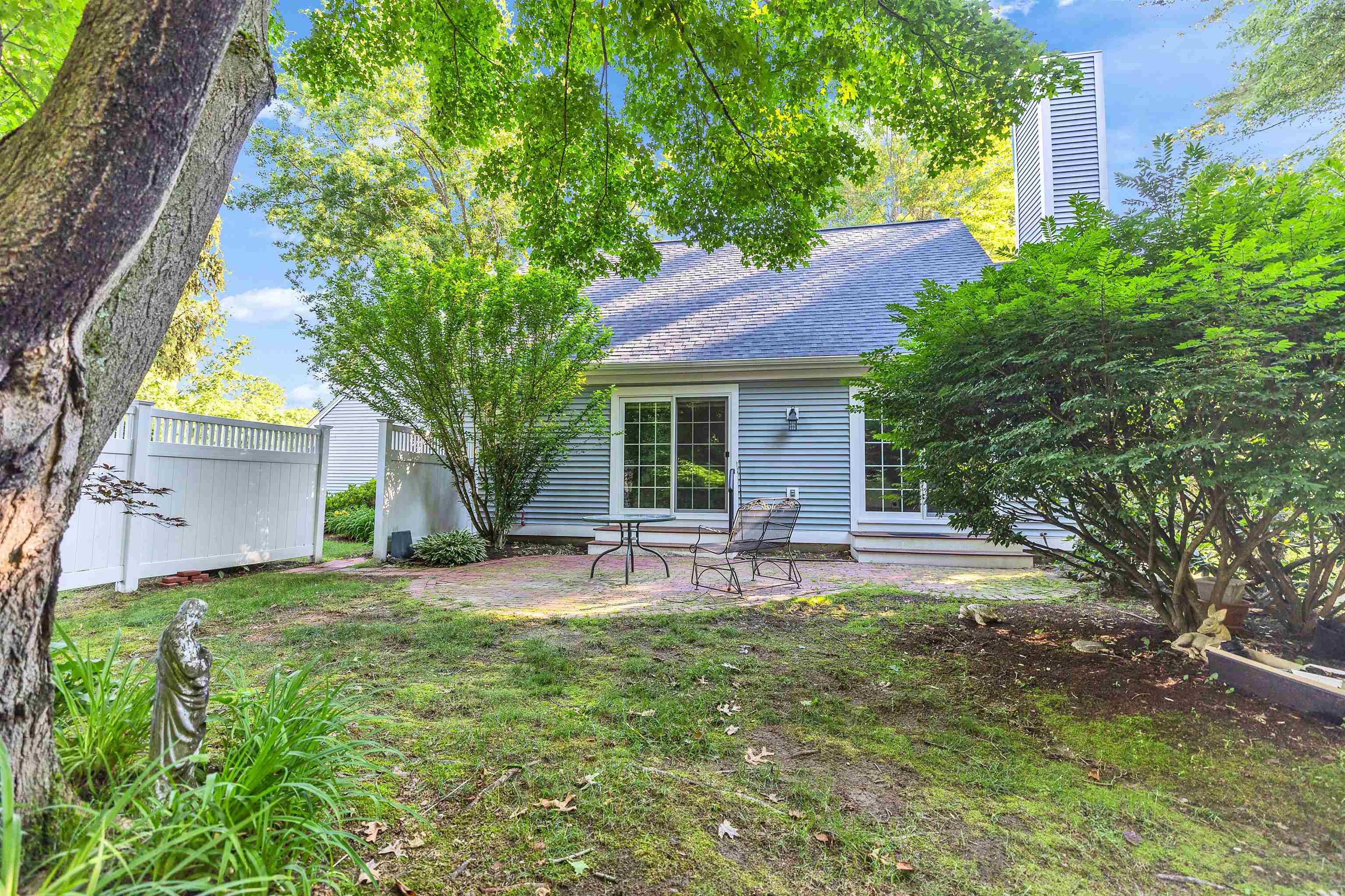 555 Straw Hill Road