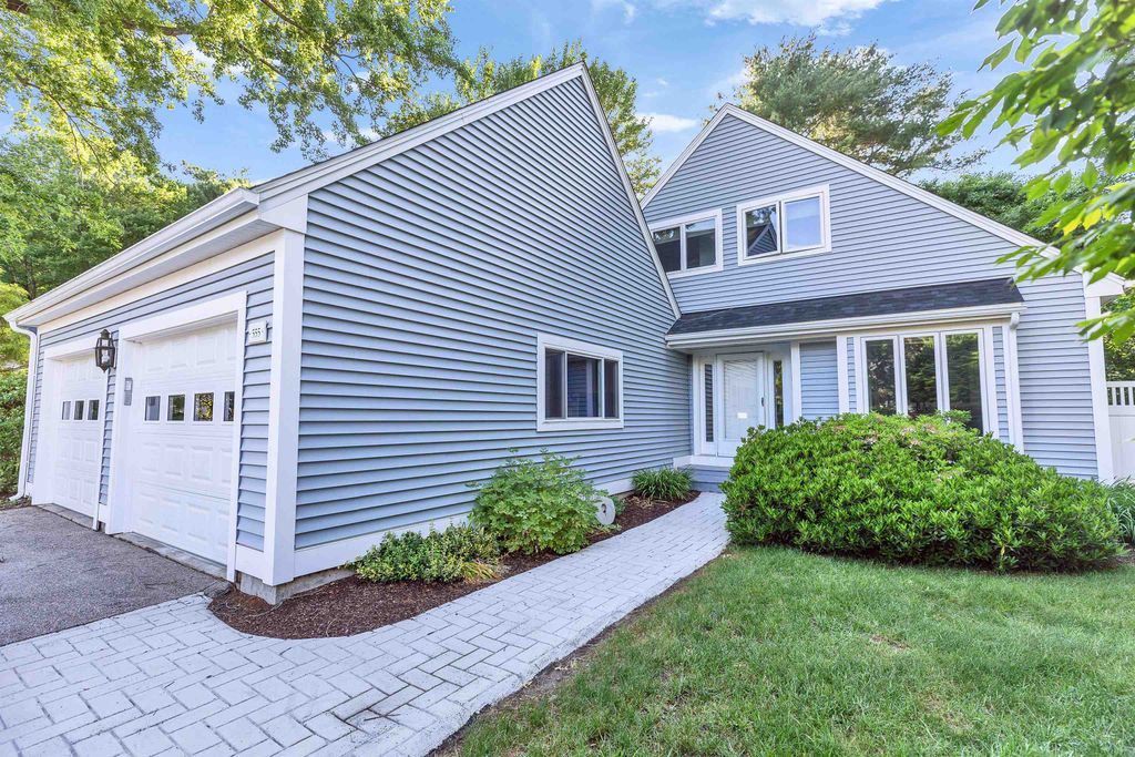 Photo of 555 Straw Hill Road, Manchester, NH 03104 (MLS # 5096744)