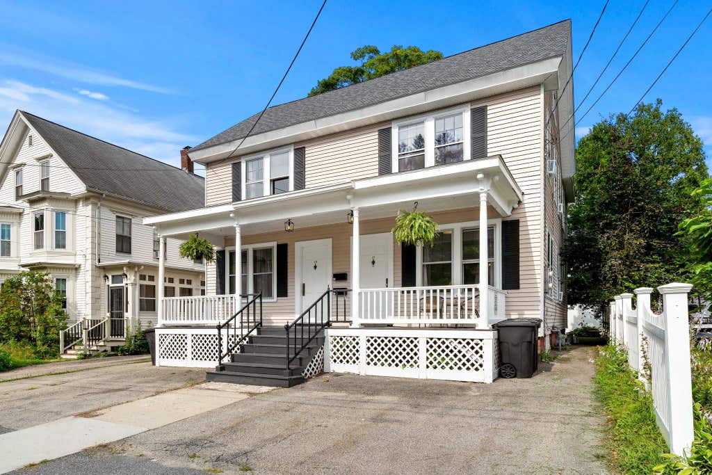 Photo of 1113 Elm Street, Dover, NH 03820 (MLS # 5101433)