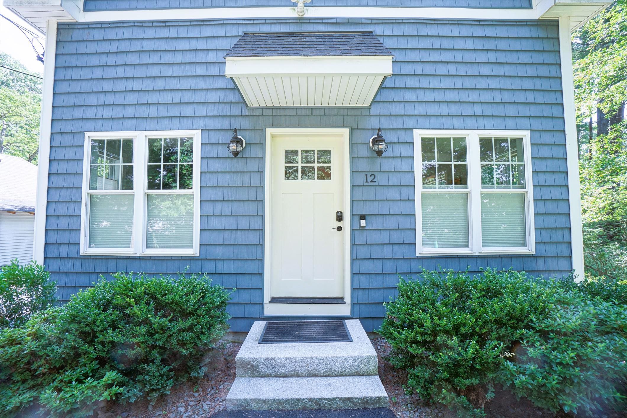 12 Grove Street