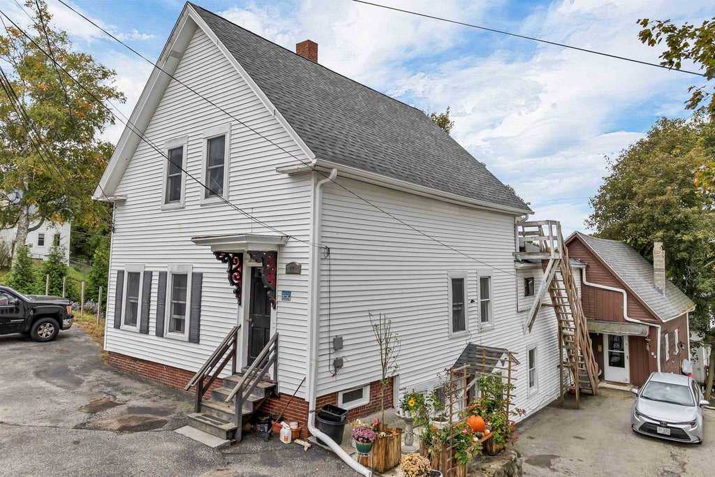 Photo of 17 Manchester Street, Pittsfield, NH 03263 (MLS # 5112697)