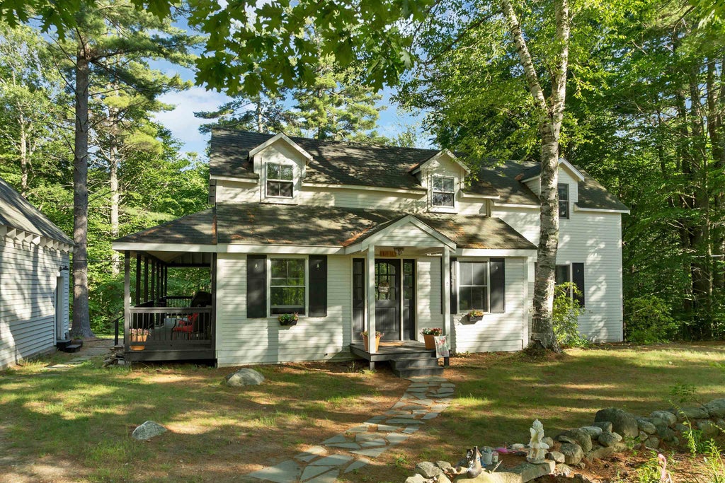 Photo of 2 Kehonka Hill Road, Wolfeboro, NH 03894 (MLS # 5099863)
