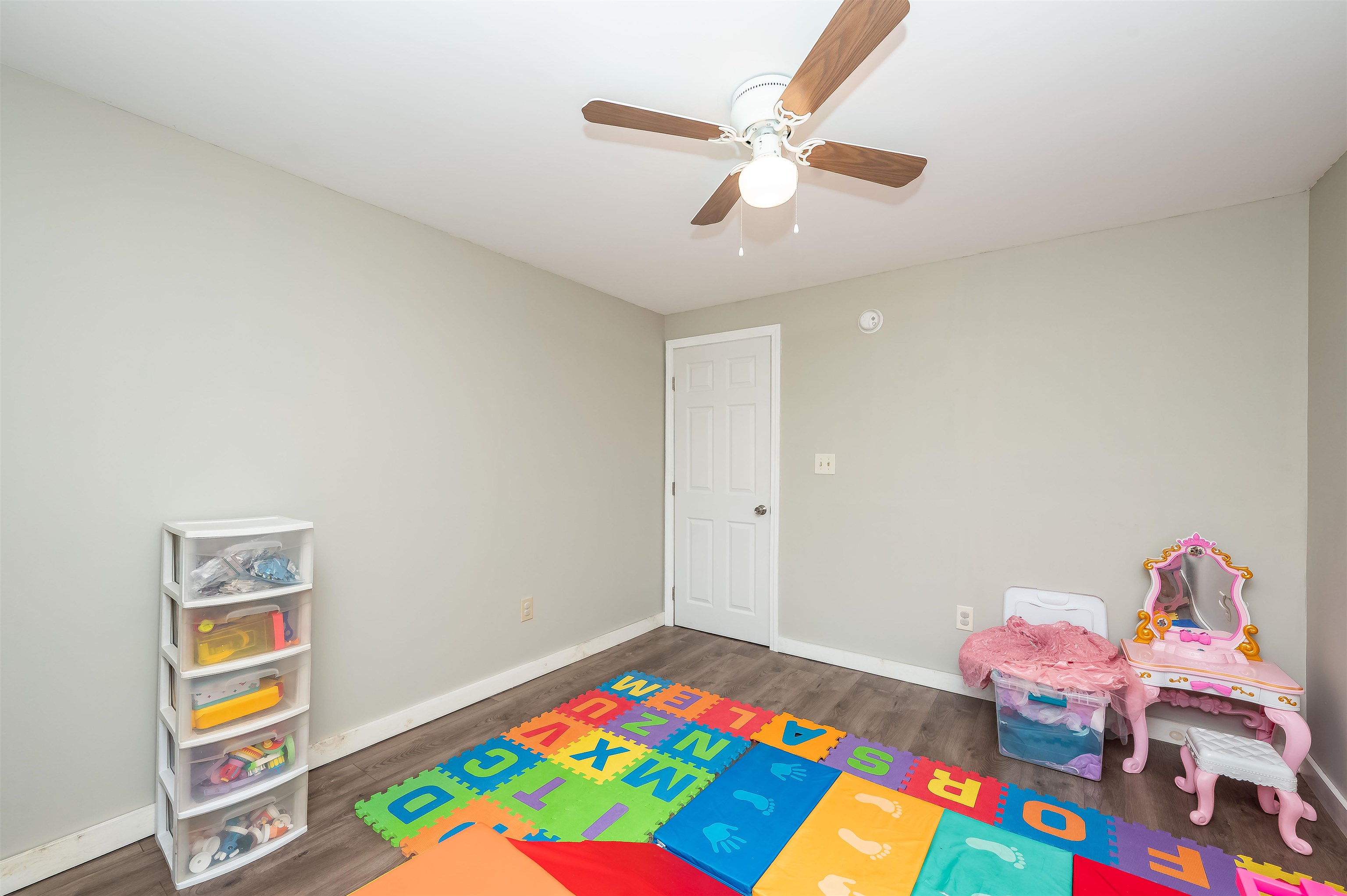 143 Town House Road